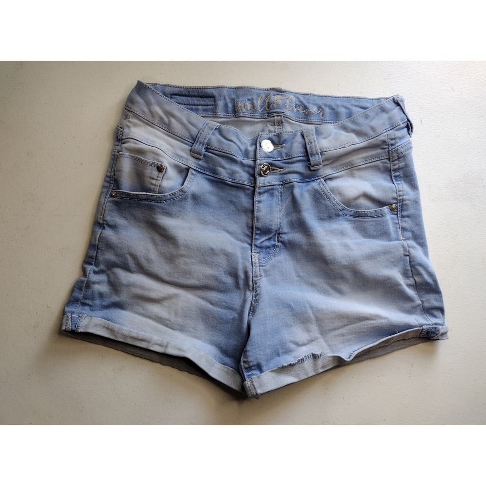 WallFlower Women's Blue‎ Denim Shorts Size 7 Cuffed High Rise